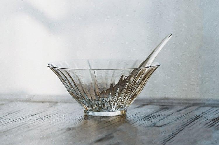 Japanisches Hochtemperatur-resistentes Blumenförmiges Glas Teeschale & Löffel-Set | Chawan Set