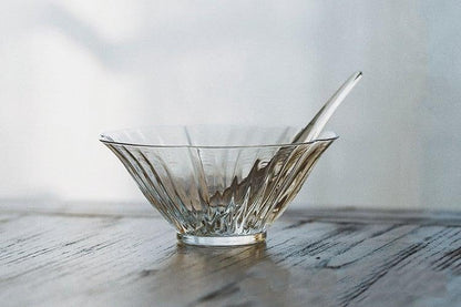 Japanisches Hochtemperatur-resistentes Blumenförmiges Glas Teeschale & Löffel-Set | Chawan Set