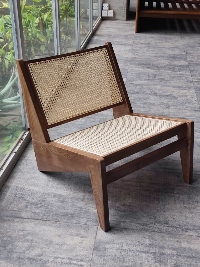 Akai Rika - Cherry Wooden & Rattan Loungesessel