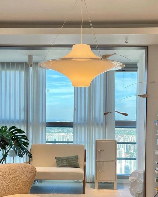 Bauhaus Cream Serie UFO-förmigen Pendelleuchte
