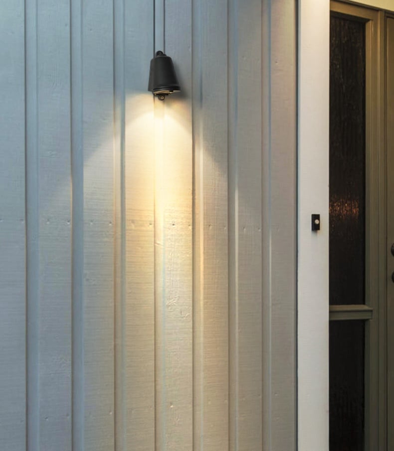 Aero Outdoor Wall Light