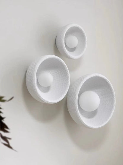 Schalenförmige Wabi-Sabi Style Resin Wandleuchte