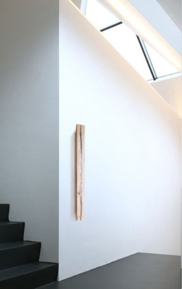 H46 | H93 Holzspaltwand Licht