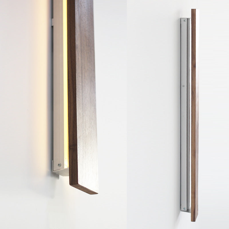 H46 | H93 Holzwand Licht