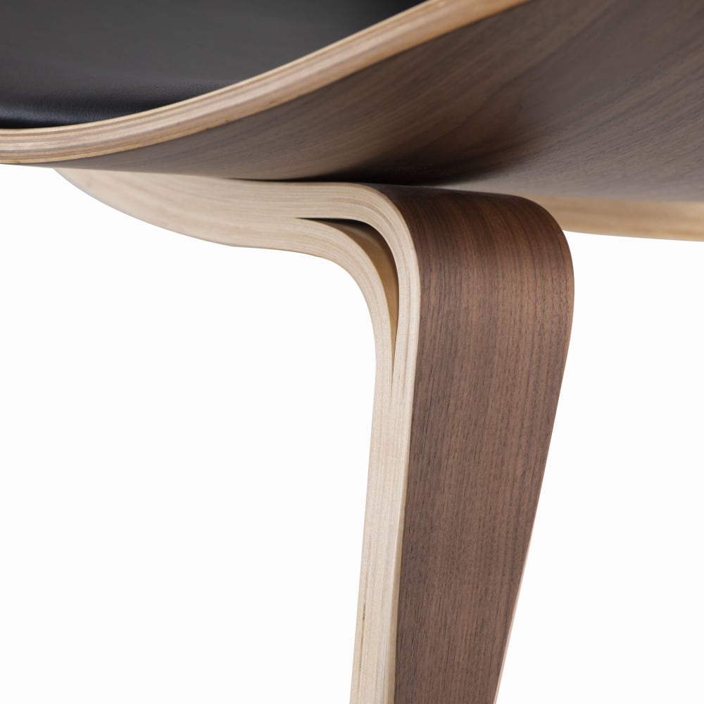 MP Shell Chair - Classic Loungesessel | Lesestuhl in Leder