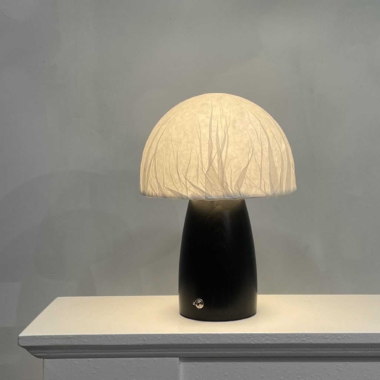 Junko Japanische handgemachte Pilztischlampe