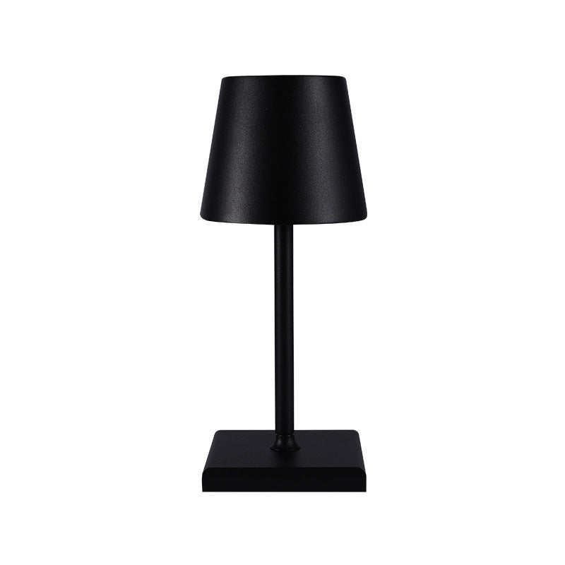 MP Ozzie Kleine tragbare Lampe