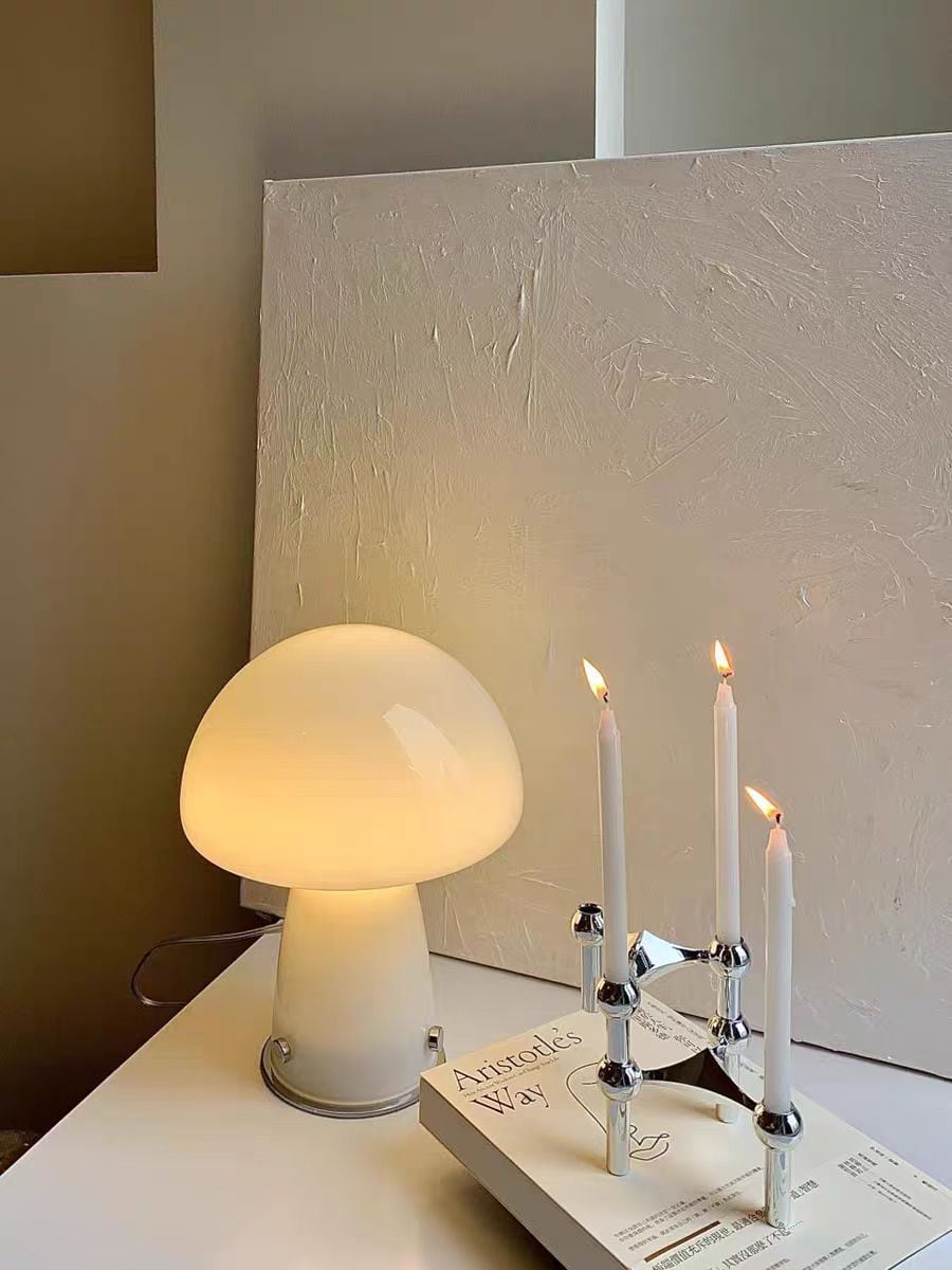 MP Bauhaus Style Glaspilztischlampe