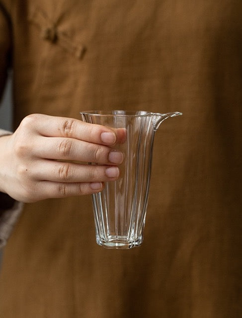 Pistil | Teekanne zum gleichmäßigen Ausgießen / Cup