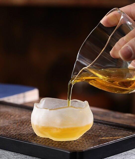 ADO Japanisches dickes Hammermuster Kleine Glas-Teeschale - 6 Stück