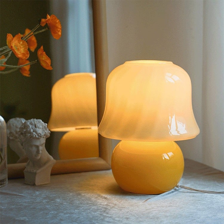 Cream Glas Mushroom Tischlampe - Plug-in