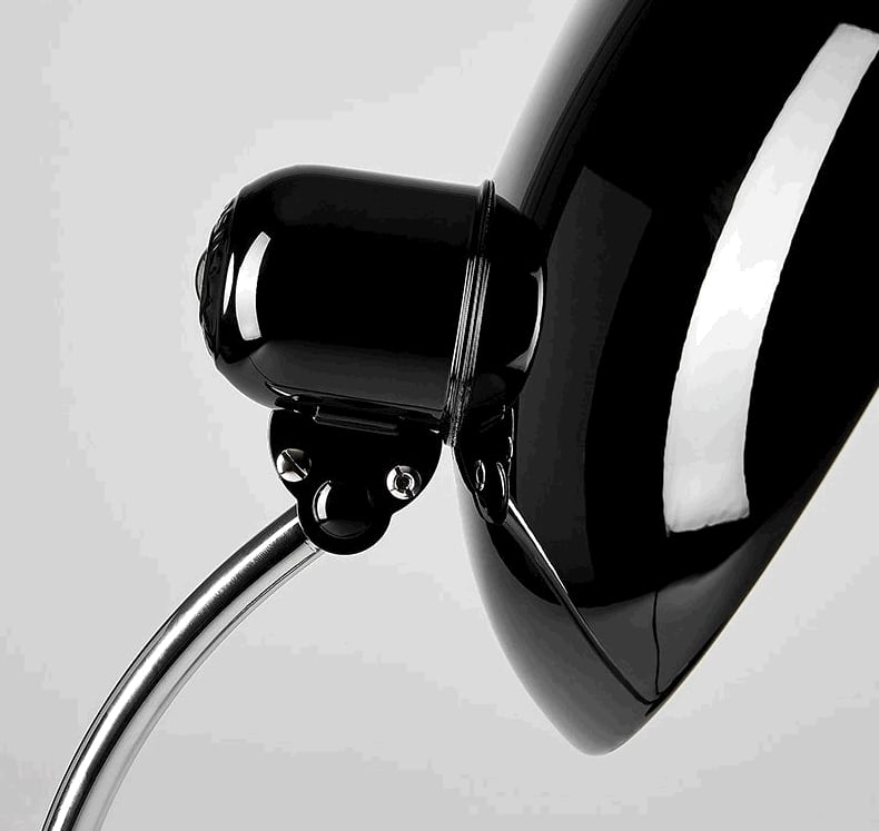 Bauhaus KI Classic Tischlampe Replica