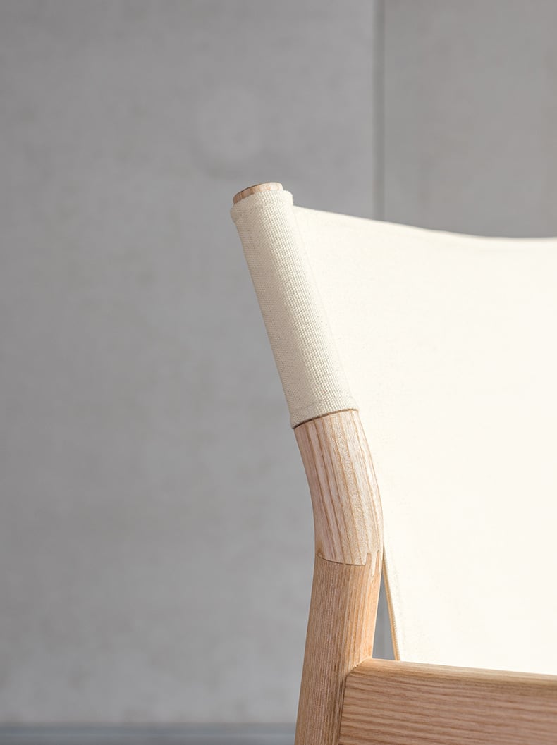 Kazue - Solid Ash Wood & Canvas Armchair | Lesestuhl