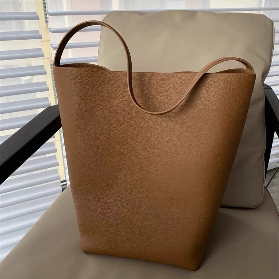 TROW - Leder Große Tote