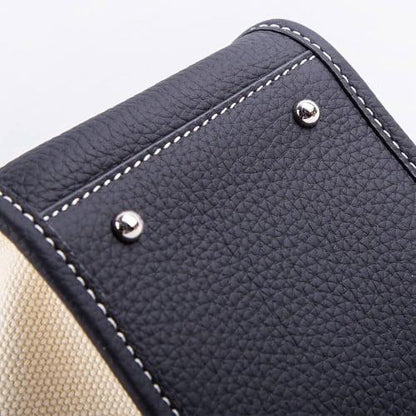 Mini Schwarz & Weiß Zweihand-Canvas und Full Grain Cow Leather Square Swing Bag