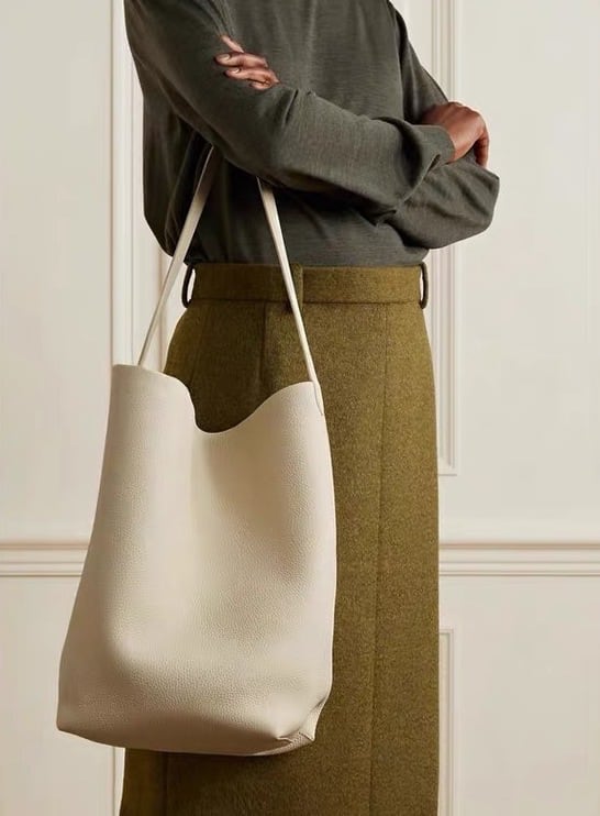 TROW - Leder Große Tote