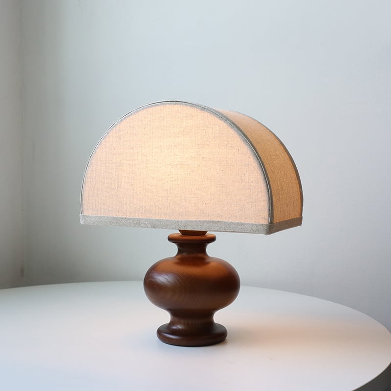 Ayumi - Irving Tischlampe Ash Wood mit Leinen