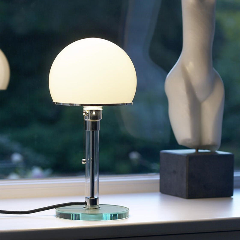 MP WGF Tischlampe