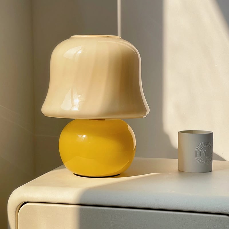 Cream Glas Mushroom Tischlampe - Plug-in