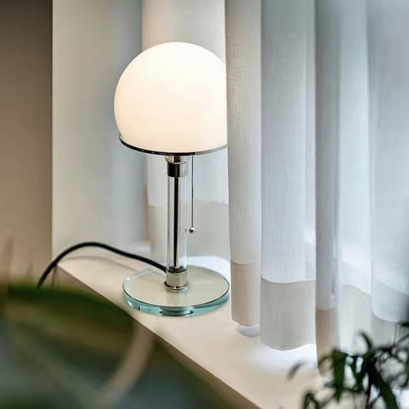 MP WGF Tischlampe