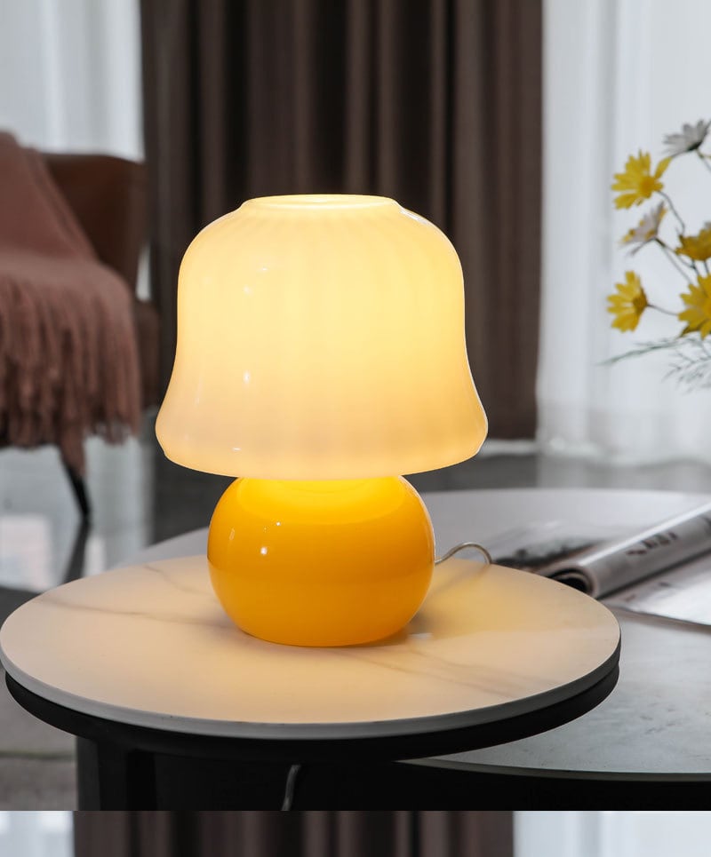 Cream Glas Mushroom Tischlampe - Plug-in