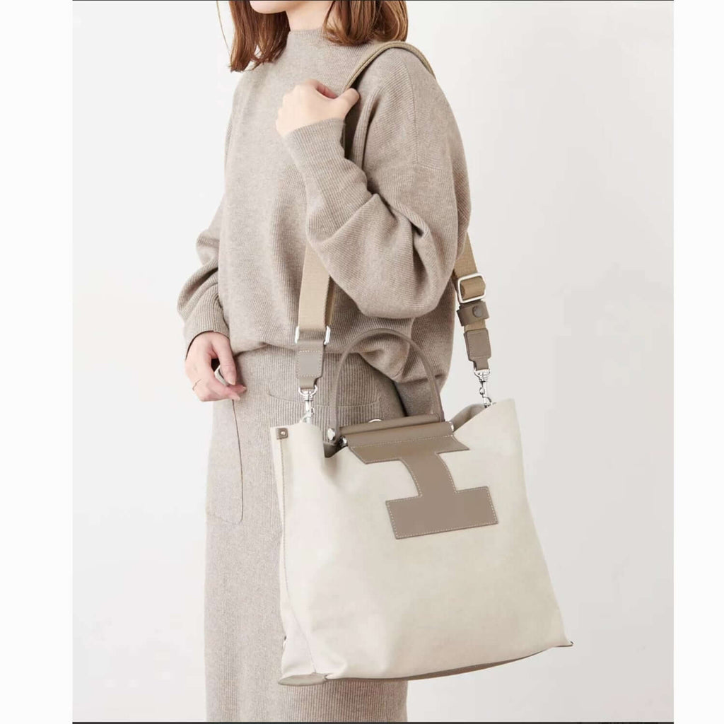 INA - Variety Tragetasche in Leder & Canvas Khaki