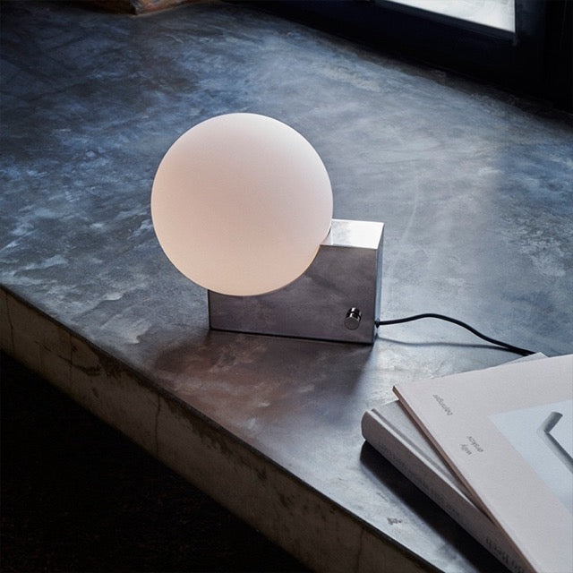 SY2 Glas Orb Tischlampe | Wandleuchte