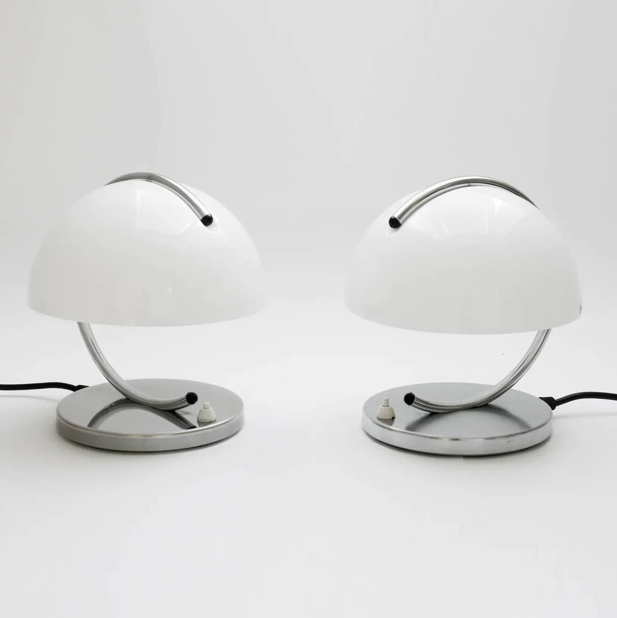 MP Classic Bauhaus Glastischlampe