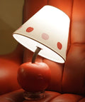 Schiefe Apfeltischlampe