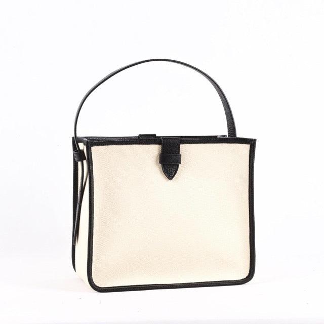 KOJII - Quadratgroße Tote-Tasche in Leder & Canvas Schwarz & Weiß