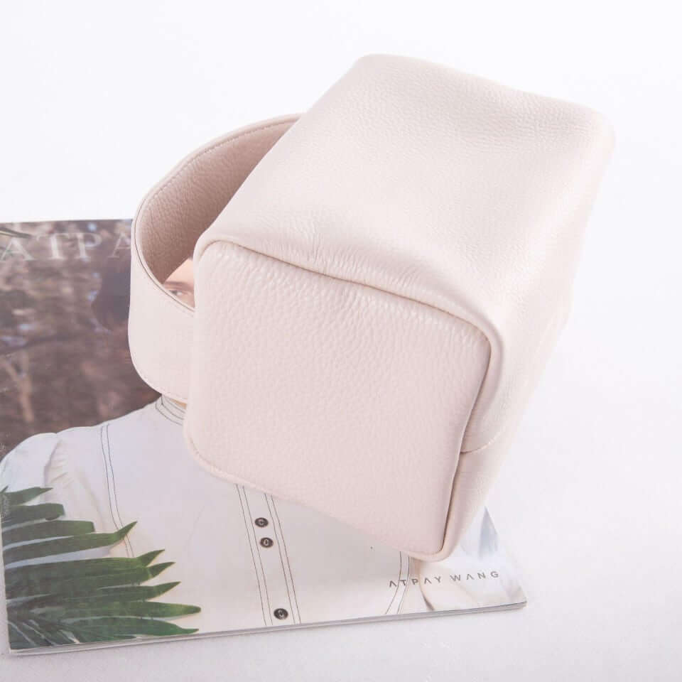TROW Square 90's Top Grifftasche in Leder