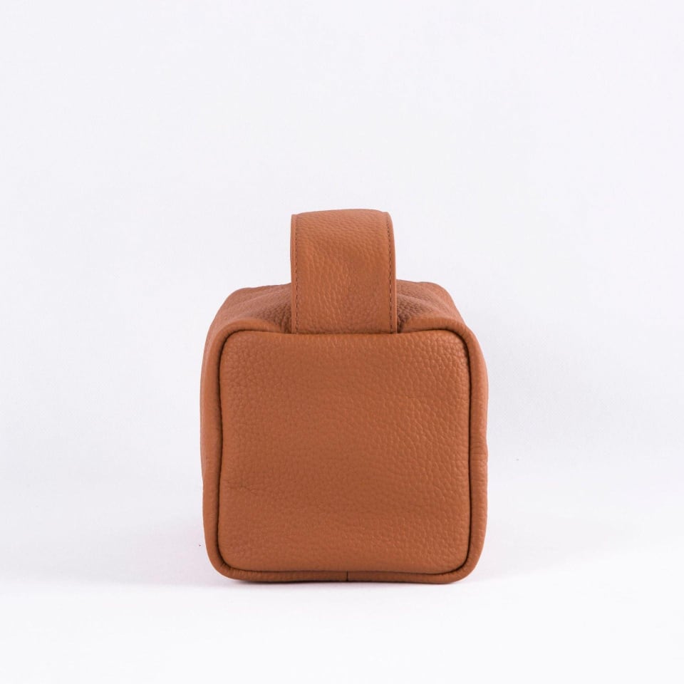 TROW Square 90's Top Grifftasche in Leder