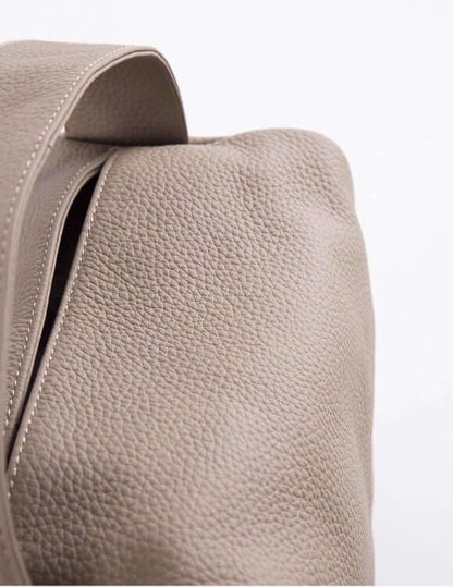 TROW Square 90's Top Grifftasche in Leder