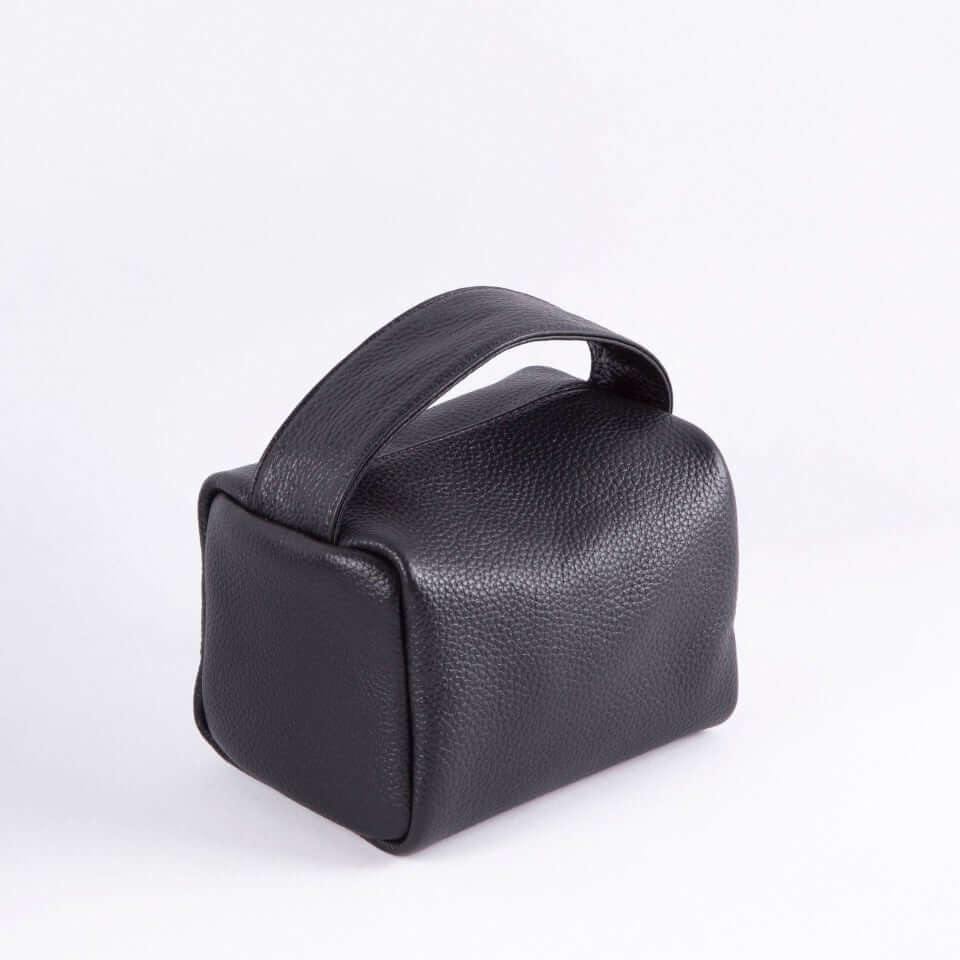 TROW Square 90's Top Grifftasche in Leder