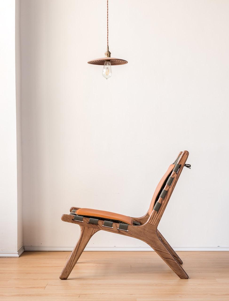 Juan - Solid Ash Wood & Leder Loungesessel | Lesestuhl