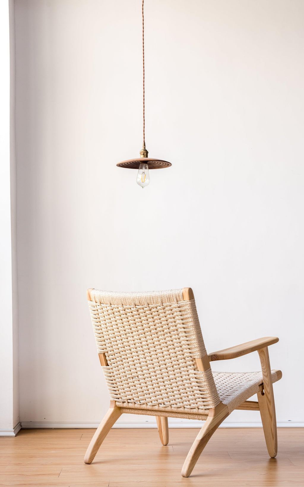 Kojii- Solid Ash Wood & Kraft Paper Rope Sessel | Lesestuhl
