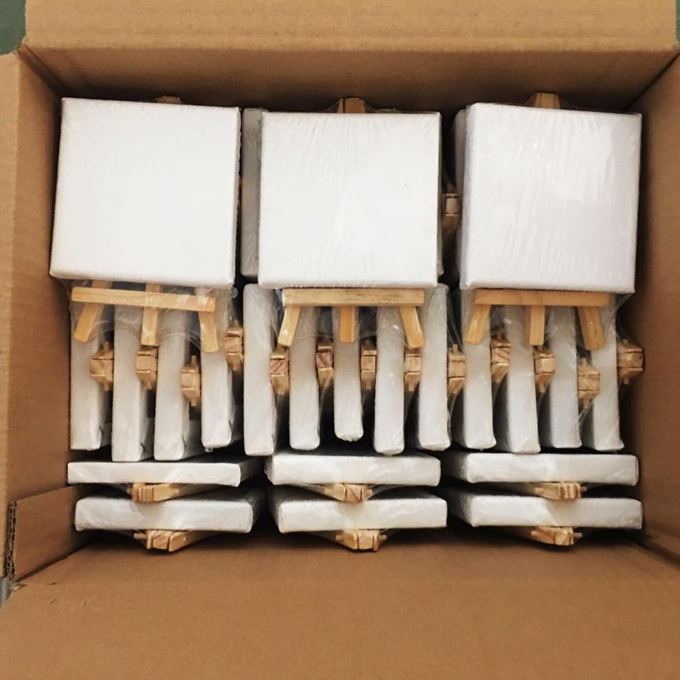 Mini Size Canvas - 3.9'x3.9' (10cmx10cm) und Easel Packung - Verkauft in einem Paket von 10