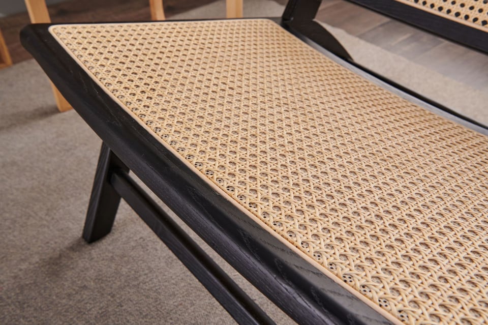 Tomomi- Solid Ash Wood & Rattan Sessel | Lesestuhl