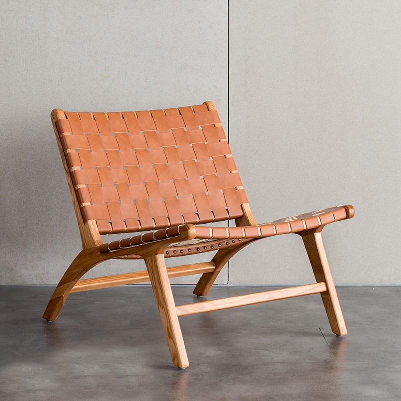 Tomomi- Solid Ash Wood & Leather Armchair | Lesestuhl